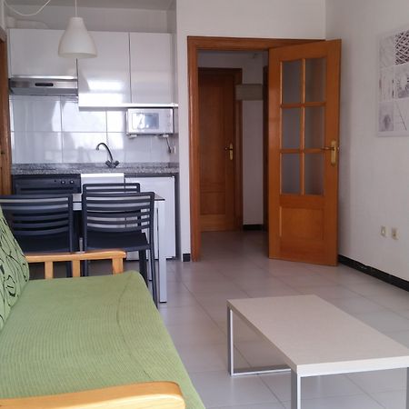 Apartamentos Maria Victoria Бенидорм Екстериор снимка