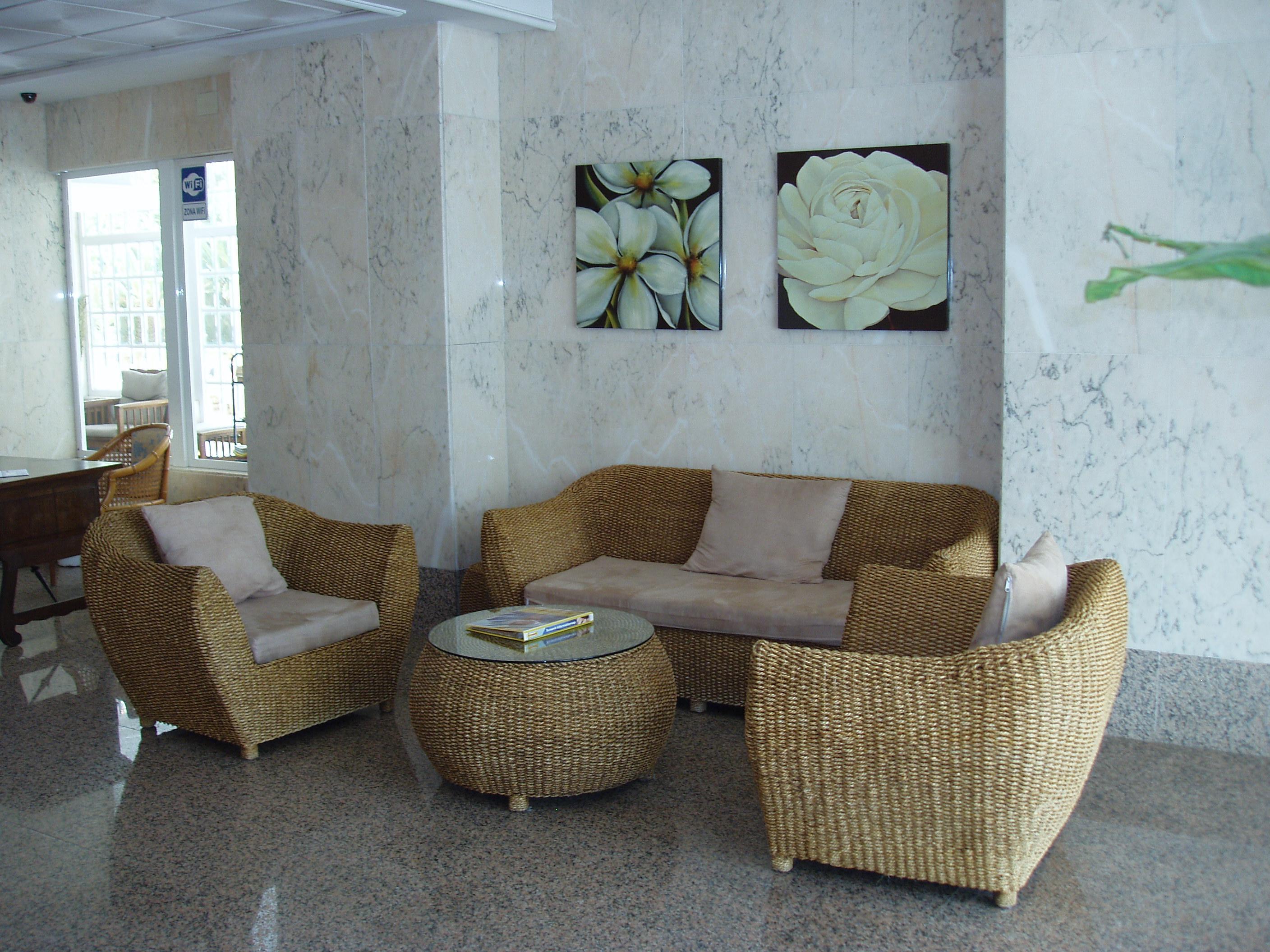 Apartamentos Maria Victoria Бенидорм Екстериор снимка
